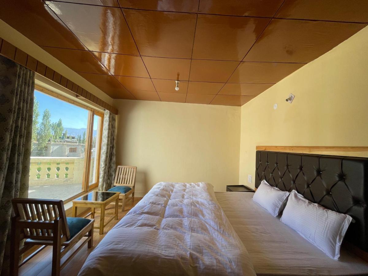 Hinjuma Guest House Leh Exterior photo